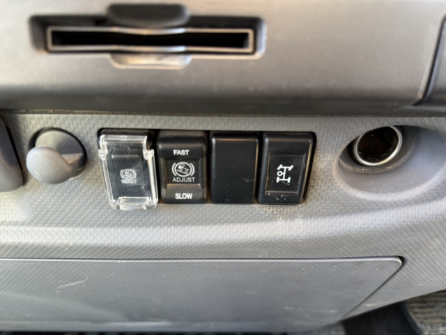 いすゞ フォワード 中型 平ボディ（クレーン付） TKG-FRR90S2(99201) 33枚目