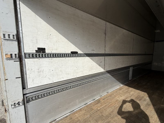 日野 プロフィア 大型 ウィング QPG-FW1EXEG(99203) 17枚目