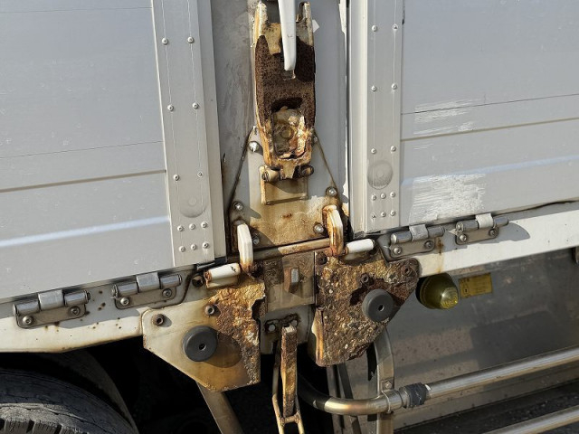 日野 プロフィア 大型 ウィング QPG-FW1EXEG(99203) 26枚目