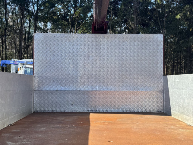 三菱ふそう キャンター 小型 平ボディ（クレーン付） TKG-FEB80(99204) 11枚目