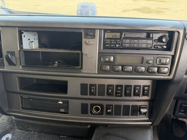 日野 プロフィア 大型 ウィング QPG-FW1EXEG(99203) 29枚目