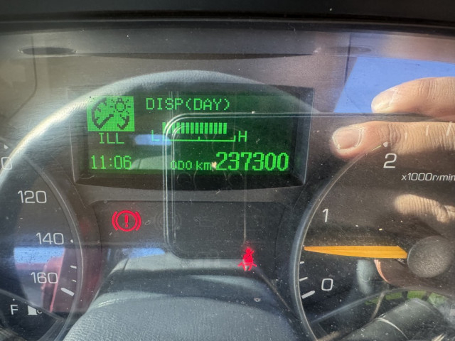 三菱ふそう キャンター 小型 平ボディ（クレーン付） TKG-FEB80(99204) 30枚目