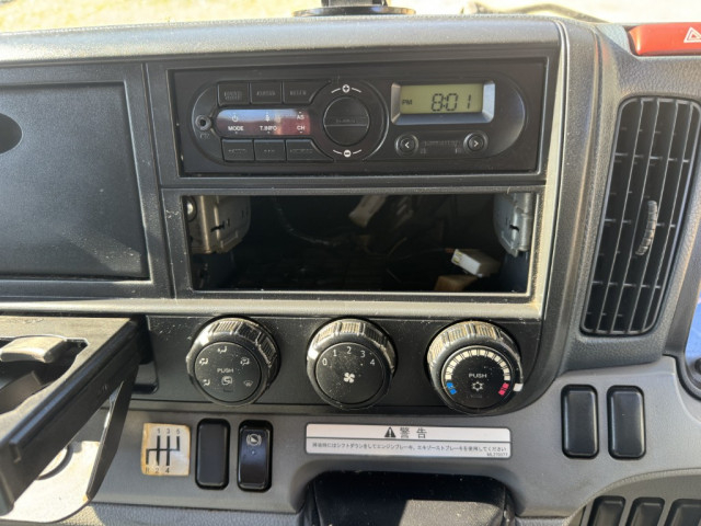 三菱ふそう キャンター 小型 平ボディ（クレーン付） TKG-FEB80(99204) 31枚目