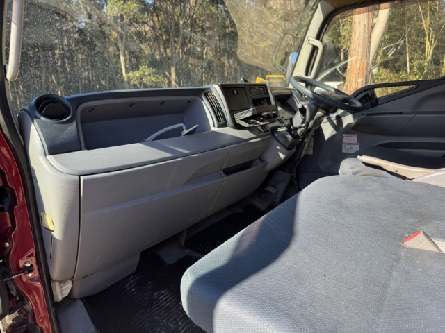 三菱ふそう キャンター 小型 平ボディ（クレーン付） TKG-FEB80(99204) 35枚目