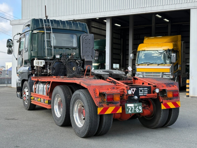 いすゞ ギガ 大型 トラクタ QDG-EXZ52AJ(99205) 4枚目