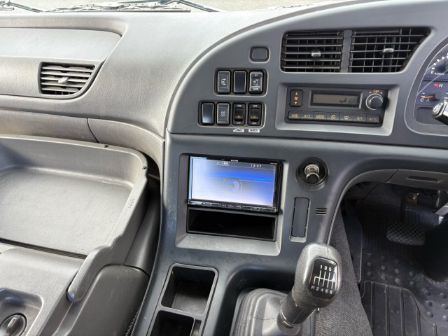 いすゞ ギガ 大型 トラクタ QDG-EXZ52AJ(99205) 23枚目