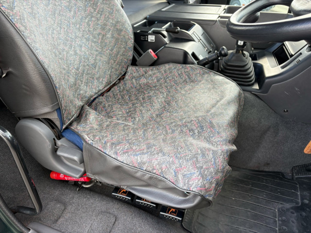 いすゞ ギガ 大型 トラクタ QDG-EXZ52AJ(99205) 24枚目