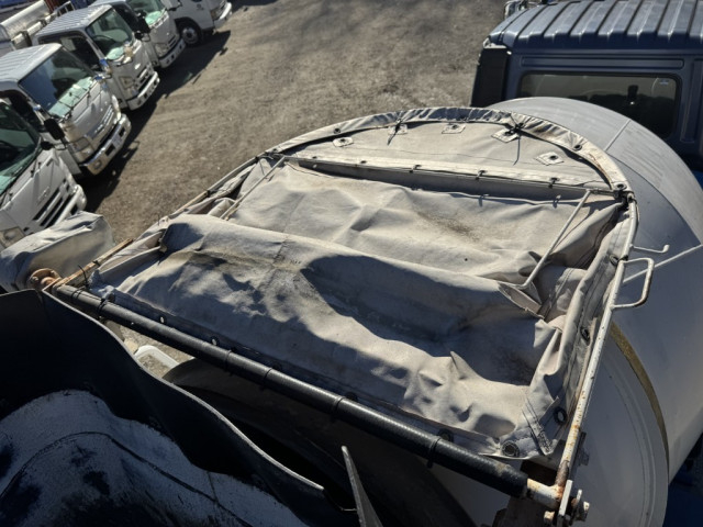 三菱ふそう ファイター 増トン ミキサー車 QKG-FK72FZ(99209) 11枚目