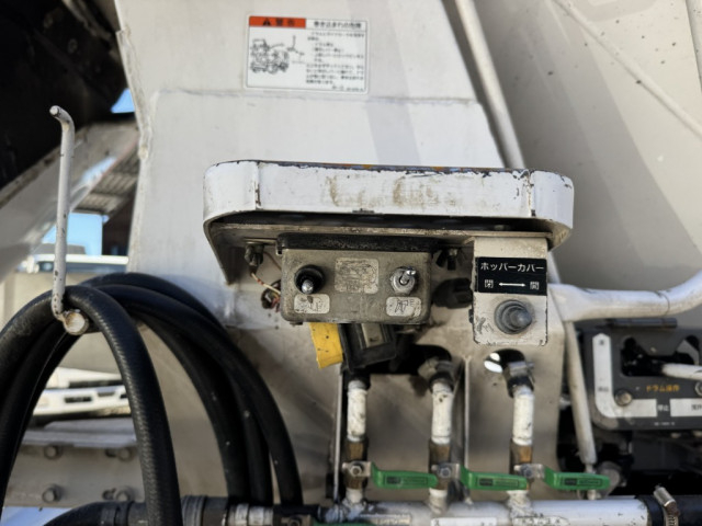 三菱ふそう ファイター 増トン ミキサー車 QKG-FK72FZ(99209) 14枚目