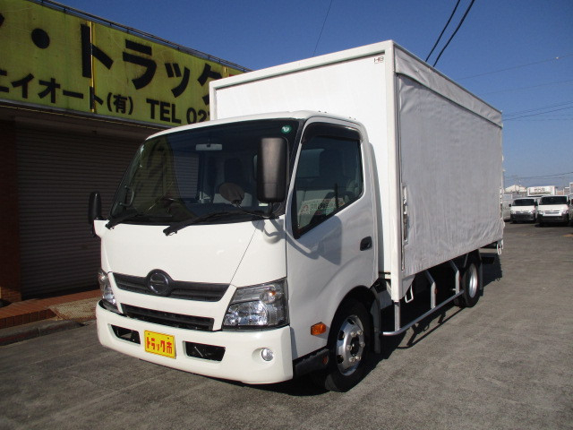 日野 デュトロ 小型 バン TKG-XZU710M(99214) 1枚目