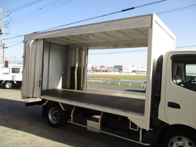 日野 デュトロ 小型 バン TKG-XZU710M(99214) 4枚目