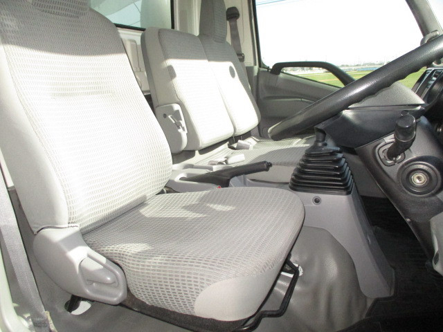 日野 デュトロ 小型 バン TKG-XZU710M(99214) 17枚目