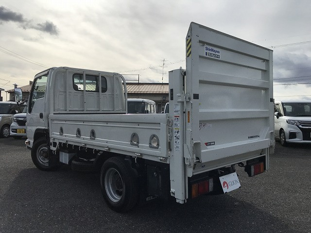 いすゞ エルフ 小型 平ボディ TRG-NJR85A(99217) 4枚目