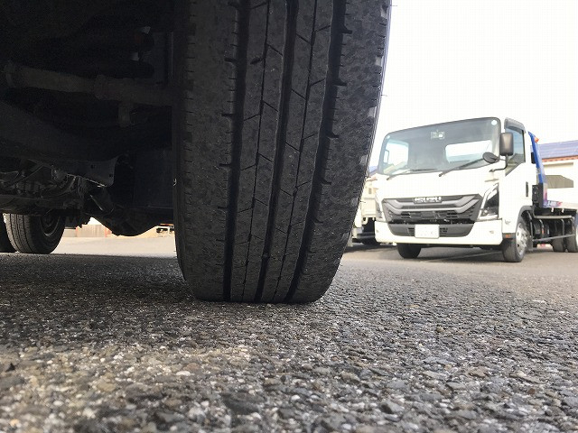いすゞ エルフ 小型 平ボディ TRG-NJR85A(99217) 36枚目