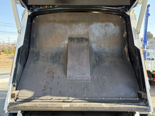三菱ふそう キャンター 小型 塵芥車（プレス式） TKG-FEB90(99222) 15枚目