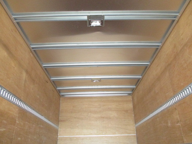 いすゞ エルフ 小型 バン TKG-NNR85AN(99225) 4枚目