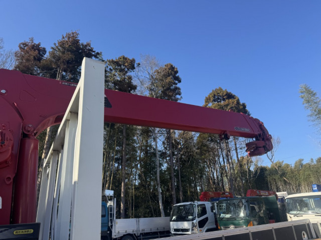 いすゞ フォワード 中型 平ボディ（クレーン付） TKG-FRR90S1(99231) 14枚目