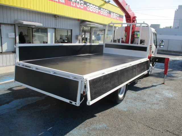 トヨタ ダイナ 小型 平ボディ（クレーン付） TKG-XZU650(99232) 2枚目