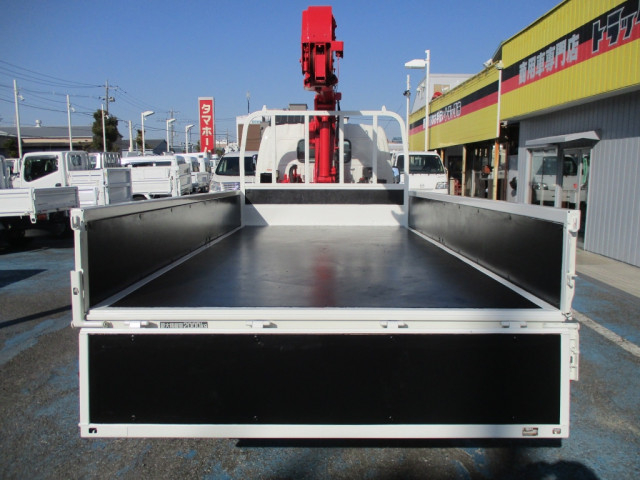 トヨタ ダイナ 小型 平ボディ（クレーン付） TKG-XZU650(99232) 4枚目