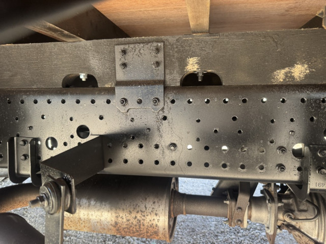 いすゞ フォワード 中型 平ボディ（クレーン付） TKG-FRR90S1(99231) 27枚目