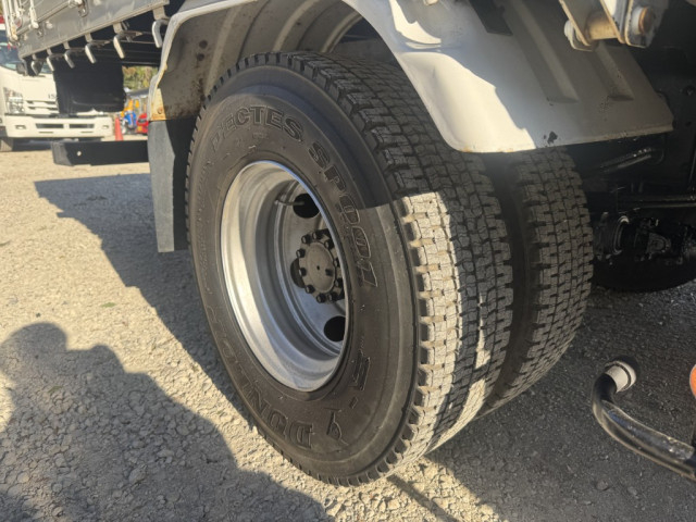 いすゞ フォワード 中型 平ボディ（クレーン付） TKG-FRR90S1(99231) 44枚目