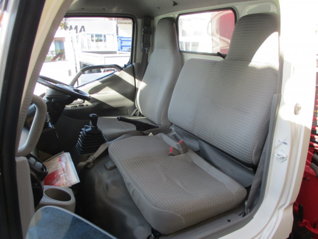 トヨタ ダイナ 小型 平ボディ（クレーン付） TKG-XZU650(99232) 38枚目