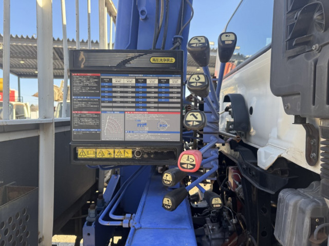 日野 レンジャー 中型 平ボディ（クレーン付） TKG-FC9JKAP(99234) 18枚目