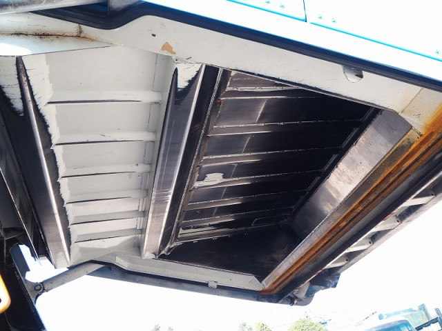 三菱ふそう ファイター 中型 塵芥車（プレス式） TKG-FK71F(99241) 19枚目