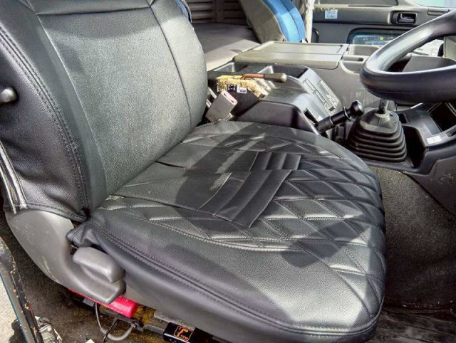 いすゞ ギガ 大型 トラクタ QKG-EXD52AD(99242) 9枚目