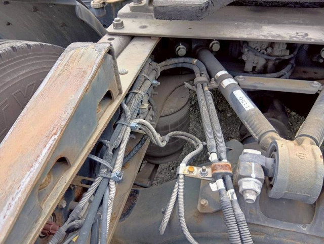 いすゞ ギガ 大型 トラクタ QKG-EXD52AD(99242) 29枚目