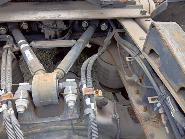 いすゞ ギガ 大型 トラクタ QKG-EXD52AD(99242) 30枚目