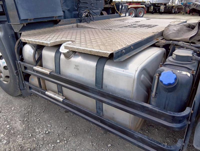 いすゞ ギガ 大型 トラクタ QKG-EXD52AD(99242) 38枚目