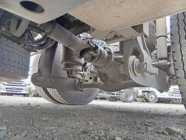 いすゞ ギガ 大型 トラクタ QKG-EXD52AD(99242) 43枚目