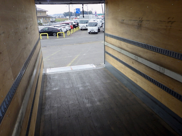 日野 レンジャー 中型 バン TKG-FD7JJAG(99244) 31枚目