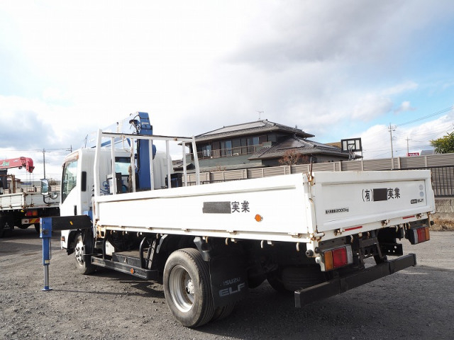 いすゞ エルフ 小型 平ボディ（クレーン付） TKG-NMR85AR(99246) 3枚目