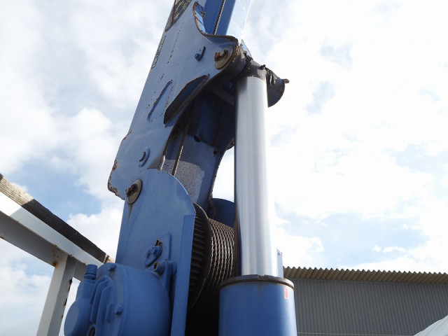 いすゞ エルフ 小型 平ボディ（クレーン付） TKG-NMR85AR(99246) 11枚目