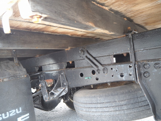 いすゞ エルフ 小型 平ボディ（クレーン付） TKG-NMR85AR(99246) 29枚目