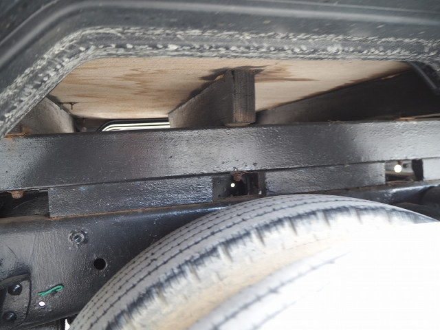 いすゞ エルフ 小型 平ボディ（クレーン付） TKG-NMR85AR(99246) 32枚目