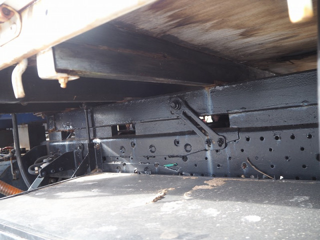 いすゞ エルフ 小型 平ボディ（クレーン付） TKG-NMR85AR(99246) 33枚目