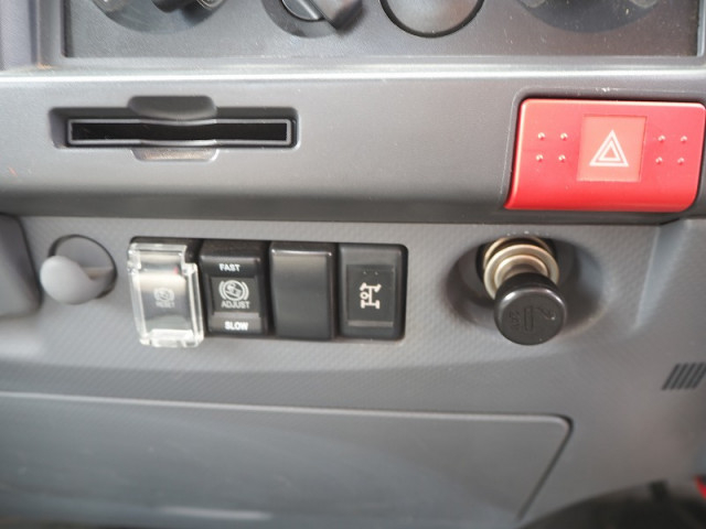 いすゞ エルフ 小型 平ボディ（クレーン付） TKG-NMR85AR(99246) 45枚目