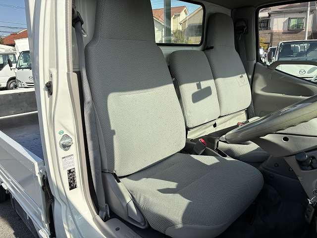 トヨタ トヨエース 小型 平ボディ ABF-TRY230(99249) 42枚目