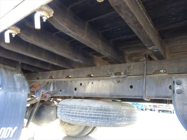 日野 レンジャー 小型 平ボディ（クレーン付） TKG-FC9JKAP(99253) 10枚目