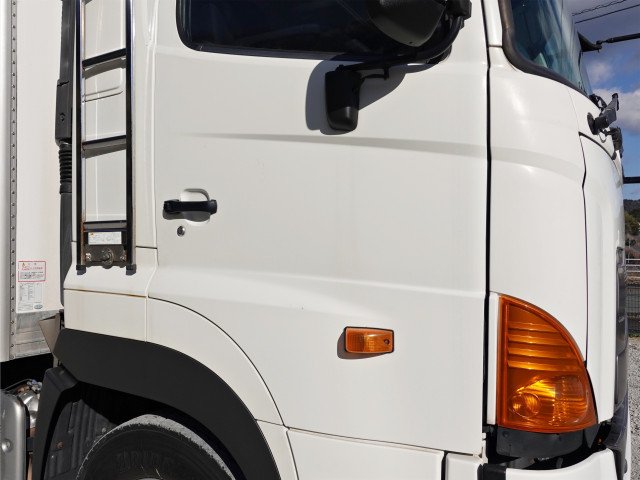 日野 プロフィア 大型 冷蔵冷凍バン QKG-FR1EXBJ(99254) 7枚目