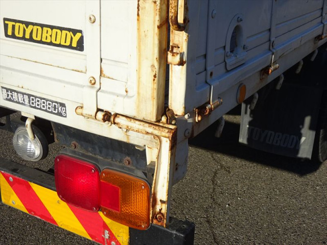 日野 レンジャー 小型 平ボディ（クレーン付） TKG-FC9JKAP(99253) 19枚目