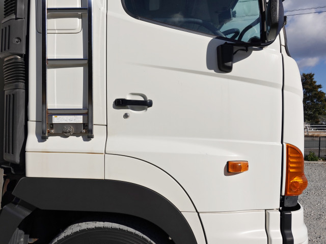 日野 プロフィア 大型 冷蔵冷凍バン QKG-FR1EXBJ(99254) 8枚目