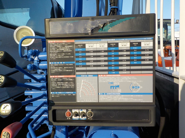 日野 レンジャー 中型 平ボディ（クレーン付） SKG-FC9JKAP(99257) 11枚目