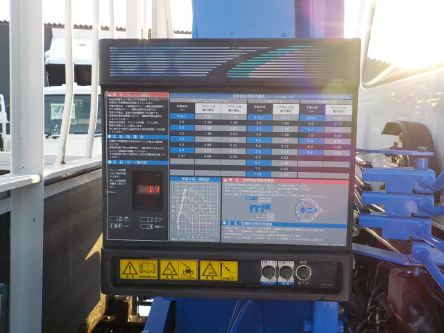 日野 レンジャー 中型 平ボディ（クレーン付） SKG-FC9JKAP(99257) 16枚目