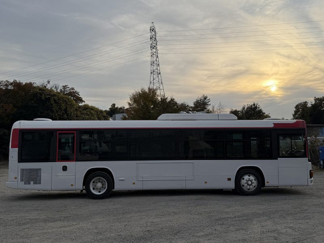 日野 ブルーリボン 大型 バス PDG-KV234N2(99272) 4枚目