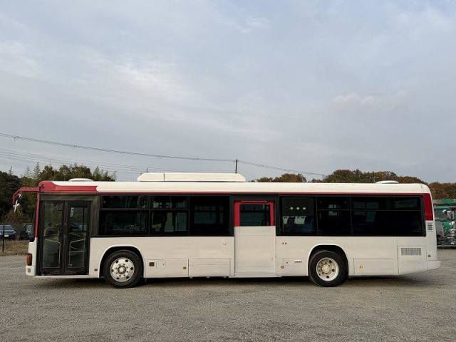 日野 ブルーリボン 大型 バス PDG-KV234N2(99272) 8枚目