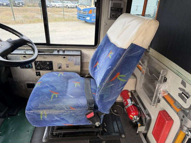 日野 ブルーリボン 大型 バス PDG-KV234N2(99272) 14枚目